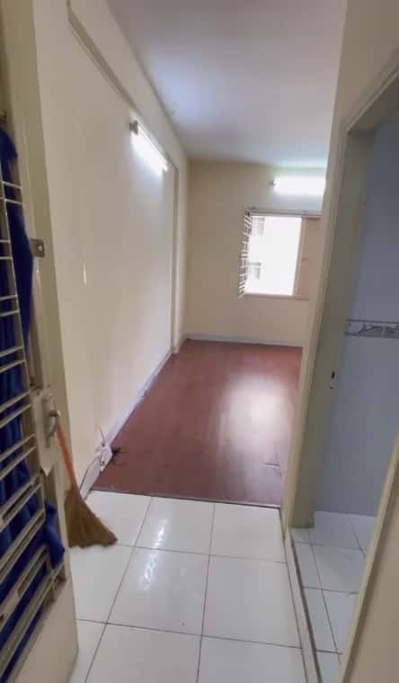 Cho thuê căn hộ chung cư Cao Thắng Quận 3, TP.HCM – 1 phòng ngủ, giá 180000 VNĐ