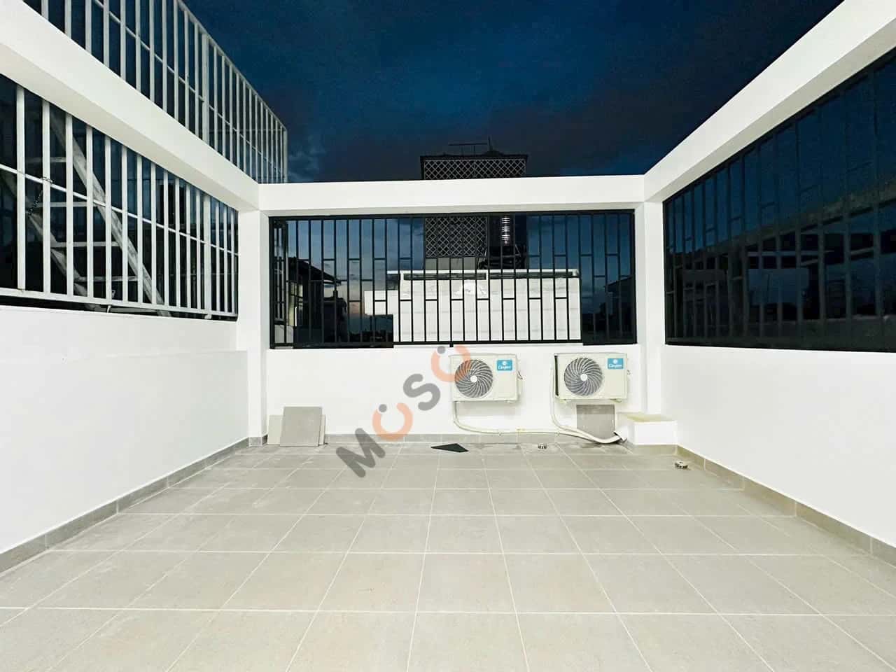 Bán nhà hẻm Lê Thị Hồng Quận Gò Vấp, TP.HCM – 5 phòng ngủ, giá 22 tỷ — Hình 3 Bán nhà hẻm Lê Thị Hồng Quận Gò Vấp, TP.HCM – 5 phòng ngủ, giá 22 tỷ — Hình 3
